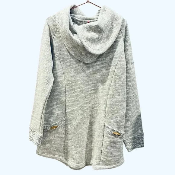 Sweaters - Outfitter Trading Co. heather gray sweater size L